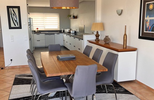 Luz Villa | SeaViews & Walk to Luz! 4BR-Pool- Balcony-parking