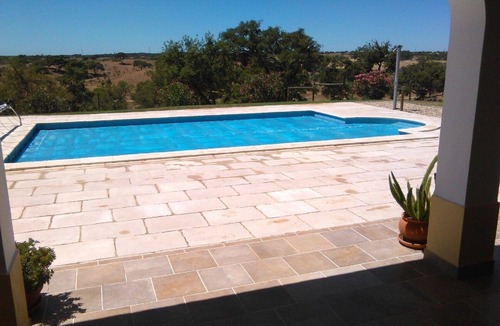 Santiago do Cacem Villa | Secluded cottage with pool in spectacular and tranquil Alentejo countryside.