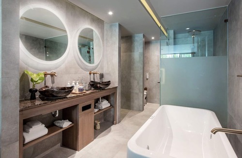 Khuekkhak Resort | (SHA+)Asian Style Double room with Pool access seaside(S10)