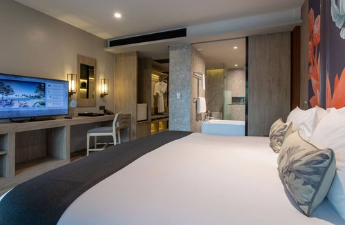 Khuekkhak Resort | (SHA+)Luxury Deluxe King Bed (D04)