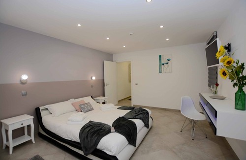 Poco Partido Hotel | Spa Suite 7: Pool, Jacuzzi & Sauna