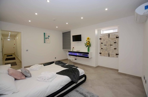 Poco Partido Hotel | Spa Suite 7: Pool, Jacuzzi & Sauna