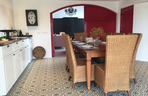 Viana do Alentejo House | Splendid Oasis in the heart of Alentejo -FARM&BARN