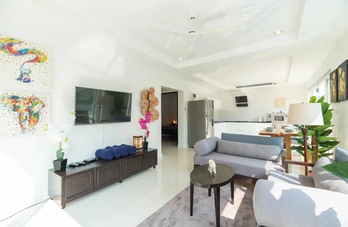 Bophut Hills Villa | Stunning 2-bedroom villa with infinity pool and sunrise views