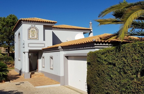 Estombar Villa | Stunning, Luxury Villa With Private Heatable Pool and Garden