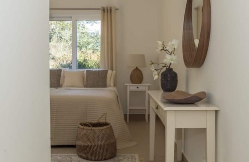 Sao Bras de Alportel Villa | Stylish villa, peace, space and luxury.