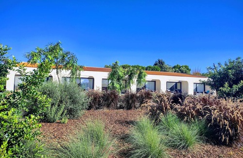 Moncarapacho e Fuseta House | Suites Sunny Hill for a wonderful, carefree vacation in the Algarve