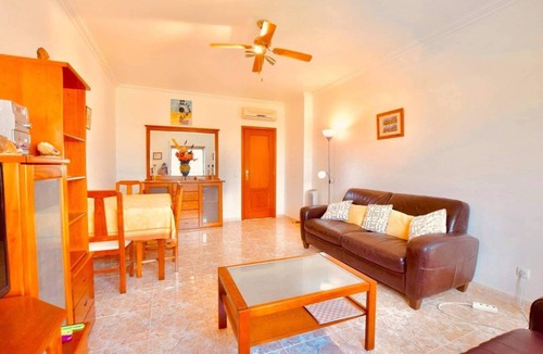 Vale de Carro Apartment | Sunrise view family ,swimming pool with close to beach !