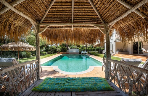 Quarteira Villa | Sunset villa, heated pool, sleeps 9, walk to marina