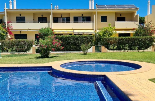 Quarteira Villa | Sunshine Villa