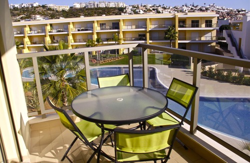 Albufeira Apartment | Superb Albufeira apartment in the Algarve