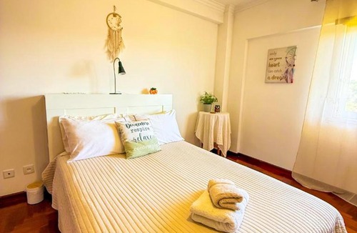 Corroios House | Superhost Stay Spacious Double Rooms near Lisbon and Beaches