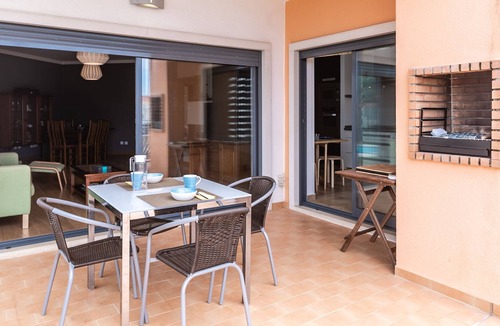 Mafra House | Swimming pool, terrace and BBQ, near the Convento de Mafra