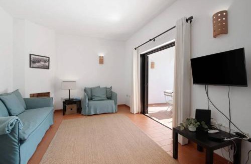 Santa Luzia Apartment | Terrace Villa 19B