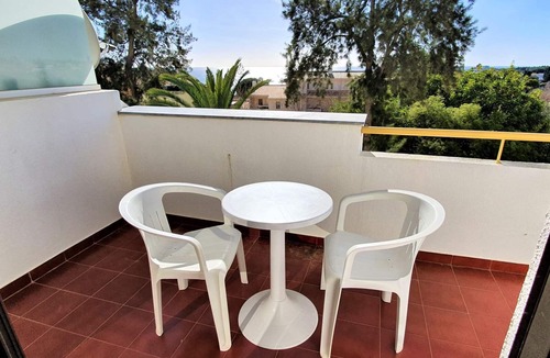 Alporchinhos Apartment | The Algarvean Oasis with Pool by LovelyStay