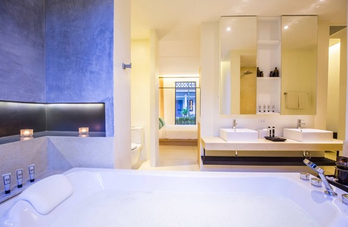 Khao Lak Hotel | The Anda Mani Khaolak Beachfront Villas