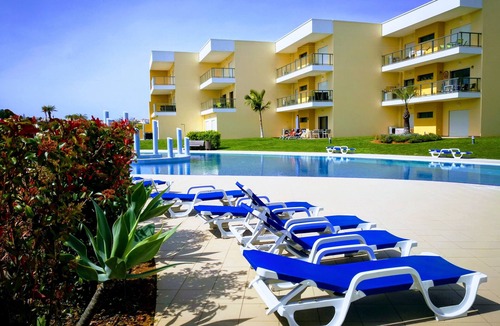 Albufeira Apartment | The Garden of the Marina Albufeira APT 3 Bedrooms