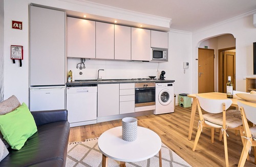 Armacao de Pera Apartment | The new renovated Sabine Apartment with a side sea view