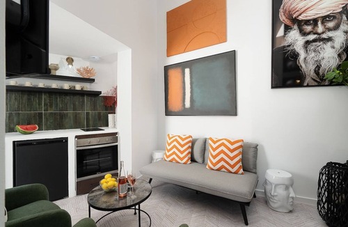 Portimao City Centre House | This townhouse is a 2 bedroom(s), 1 bathrooms, located in Portimão, Faro.