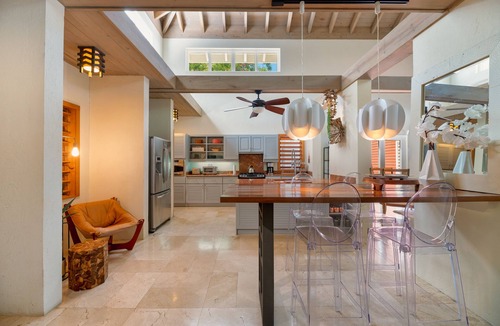Lawson Rock House | Trade Winds - luxurious Roatan Villa near West Bay - NEW LARGE POOL
