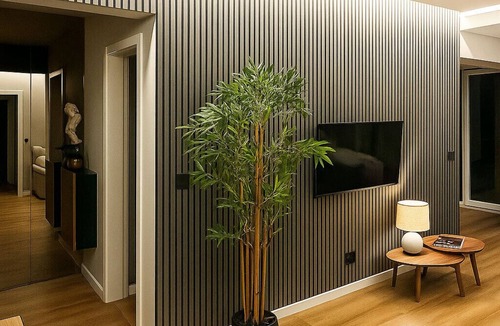Sao Domingos de Benfica Apartment | Uptown Luxury: Design and Comfort in Lisbon
