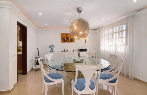 Quarteira Villa | V4 Galeão Vilamoura