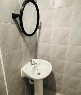 Talat Nuea Apartment | Very budget 1 bedroom for sleep and a lot of space to stay