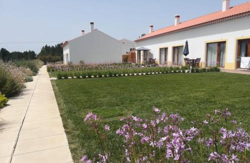 Azia House | Vila Lira