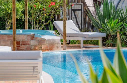 Quarteira Villa | VILAMOURA villa ground floor heated pool (optional) 1 km from marina. 3 suites