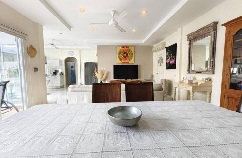 Ban Saiyuan Villa | Villa 3 Chambres avec piscine, Rawai, Phuket