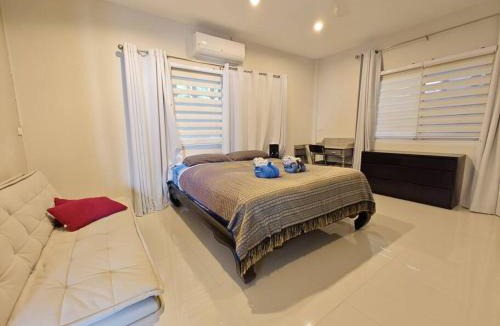 Ban Saiyuan Villa | Villa 3 Chambres avec piscine, Rawai, Phuket