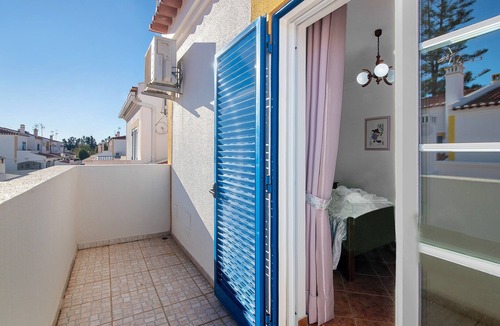 Altura Villa | Villa '41' with Private Terrace and Wi-Fi
