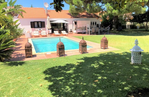 Alfa-Mar House | Villa -5 min walk from beach. 12 people. Big garden with private pool