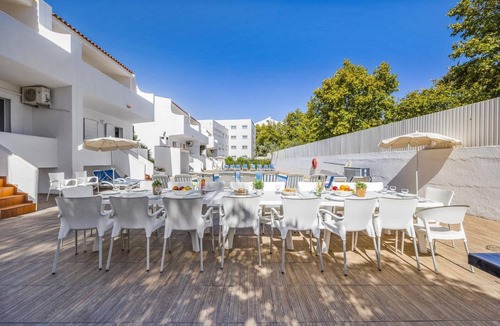 Montechoro Villa | Villa Altis Park by Villa Plus
