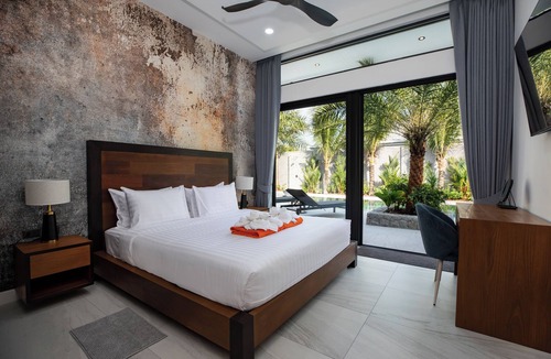 Nai Harn Villa | Villa Andaman 3 - Luxury 4 bedroom villa in delightful Tambon Rawai, Phuket