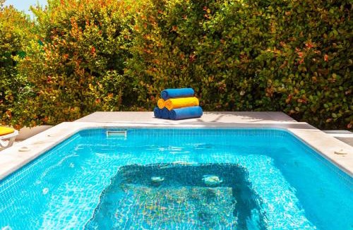 Alfarrobeira Villa | Villa Caicco - BBQ e plunge pool em Odiáxere