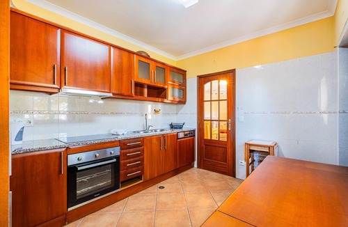 Urbanizacao dos Calicos Villa | Villa Carela - Private, fenced off pool