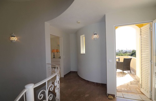 Mato Serrao Villa | Villa "Carvoeiro Ceu" with Sea View, Wi-Fi, and Air Conditioning