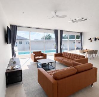 Nong Chaeng Villa | Villa Edwin