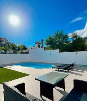 Montechoro Villa | Villa Feliz - Large Villa - Pool