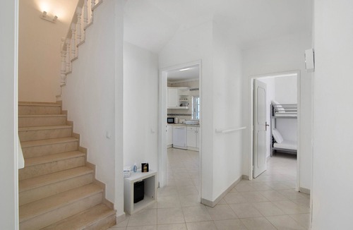 Gale Villa | 'Villa Galé' with Terrace, Garden & Wi-Fi
