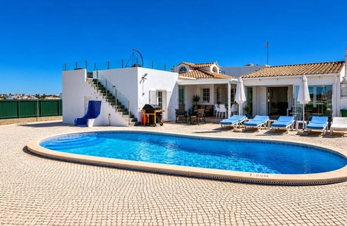 Gale Villa | Villa Hipolito, 4-Bedroom, Praia da Galé
