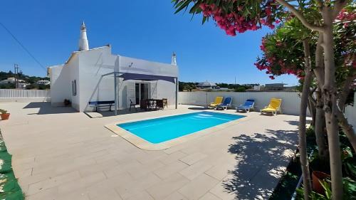 Vale de Parra House | Villa in Salgados Golf - Albufeira