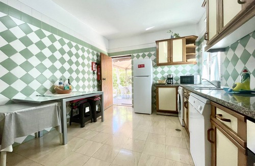 Vale de Carro Villa | Villa Jose, Quality, A/C, 4 Bedroom Villa, Private Pool, Nr. Beach & Everything! For 8-10 persons.