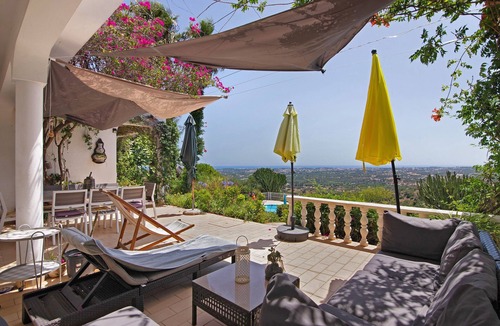 Boliqueime Villa | Villa 'La Ribeyre' with Sea View, Private Pool, and Wi-Fi