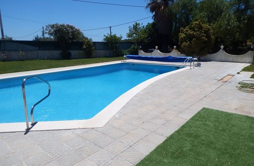 Areia Villa | Villa Lara, Spacious 5 bedroom house with heated pool, free Wifi ,secure parking