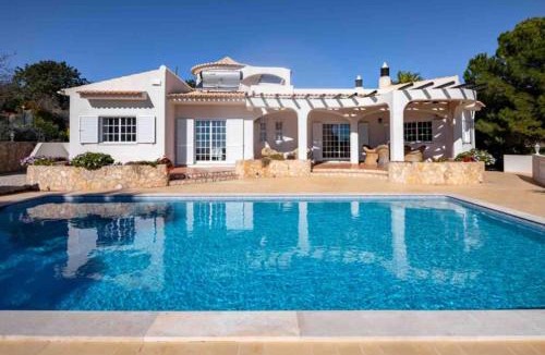 Vale Grande Villa | Villa Lucie vue mer avec piscine privée en Algarve.