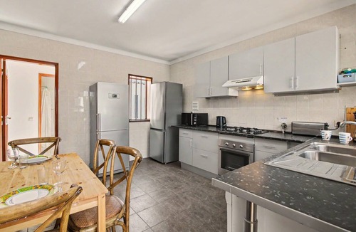 Castelo Villa | Villa 'Mabelle' with Sea View, Wi-Fi and Air Conditioning