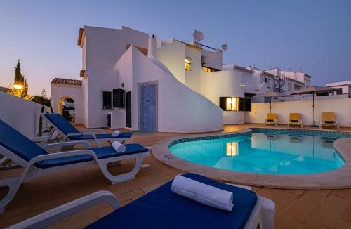Vale de Parra Villa | Villa Maldives - Piscina privada e BBQ - Galé, Albufeira