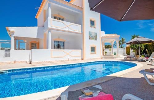 Albufeira Villa | Villa Manihi - Moradia elegante com BBQ e piscina aquecível - Albufeira